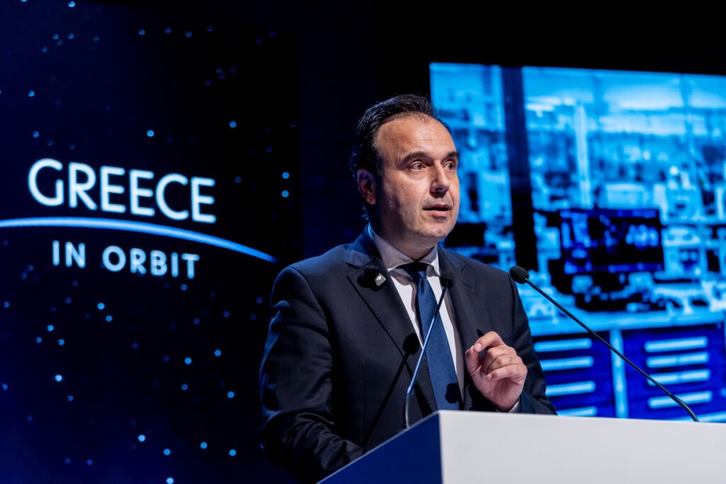 «Η Ελλάδα αλλάζει πίστα στο Διάστημα»